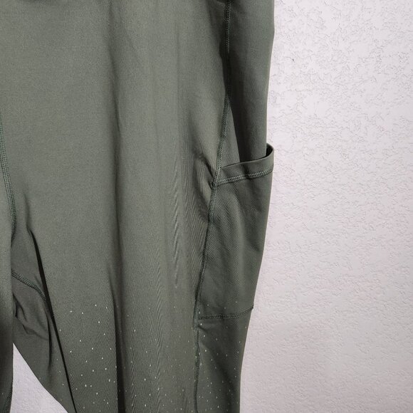 Torrid Active Leggings With Side Pockets Dots Plus Size 5 Olive Green - Picture 4 of 16